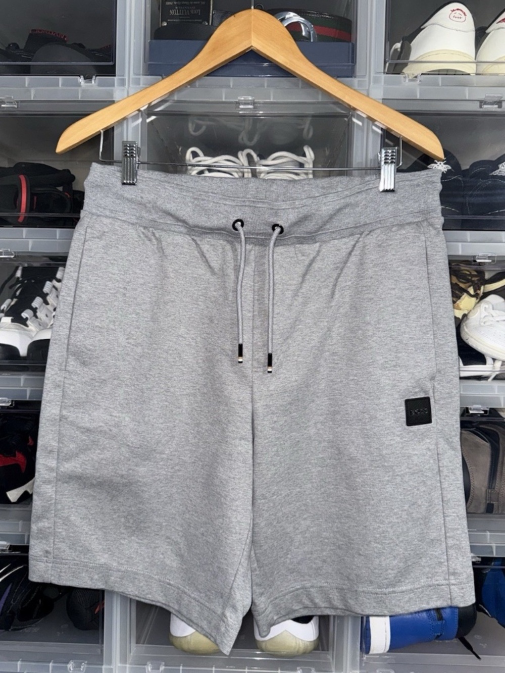 BOSS Men's Gray Knit Athletic Shorts Drawstring Elastic Waist Pockets Size M